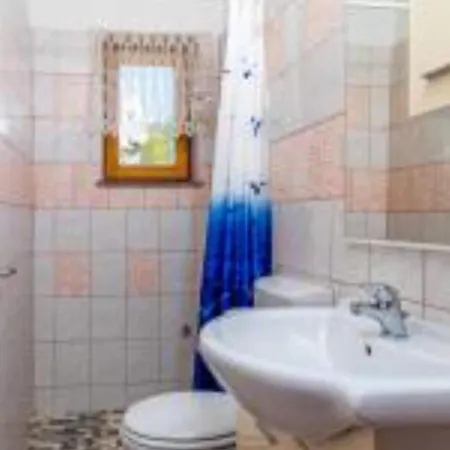 Apartment Three Bedroom With Balcony And Sea View Crikvenica