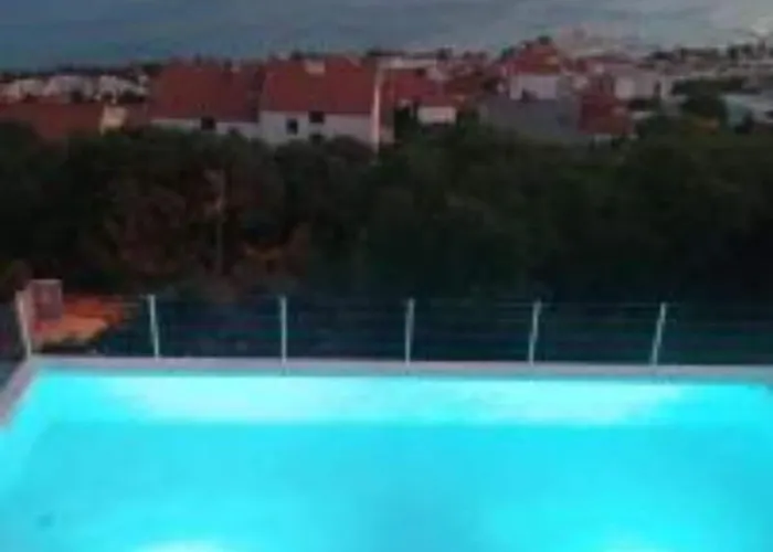 Three Bedroom With Balcony And Sea View Apartman Crikvenica